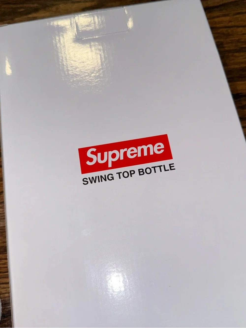 SUPREME Logo Swing Top 1.0L Clear Glass Bottles - Set Of 2 - FW21 Collection